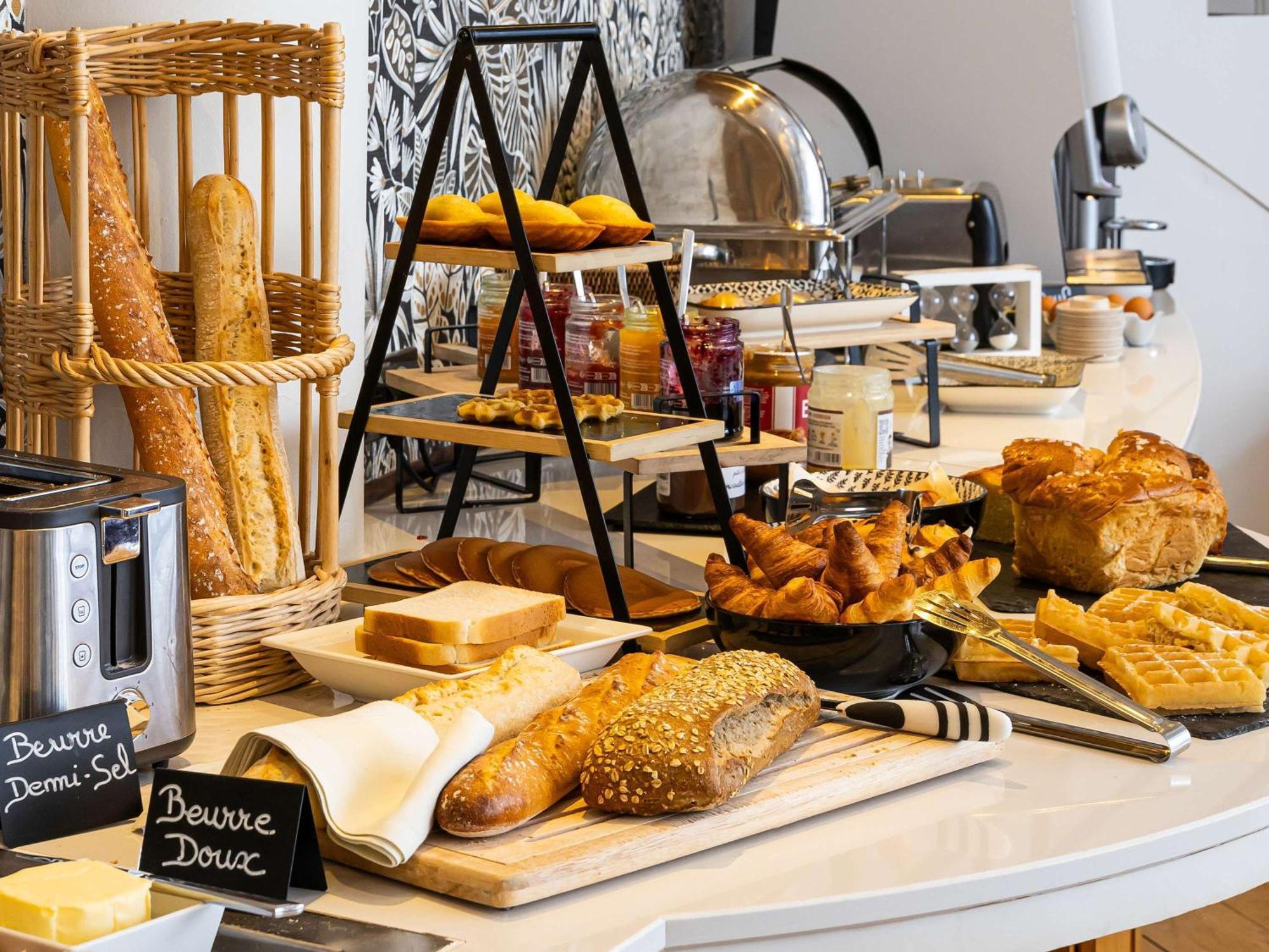 Mercure Lille Roubaix Grand Hotel Eksteriør billede