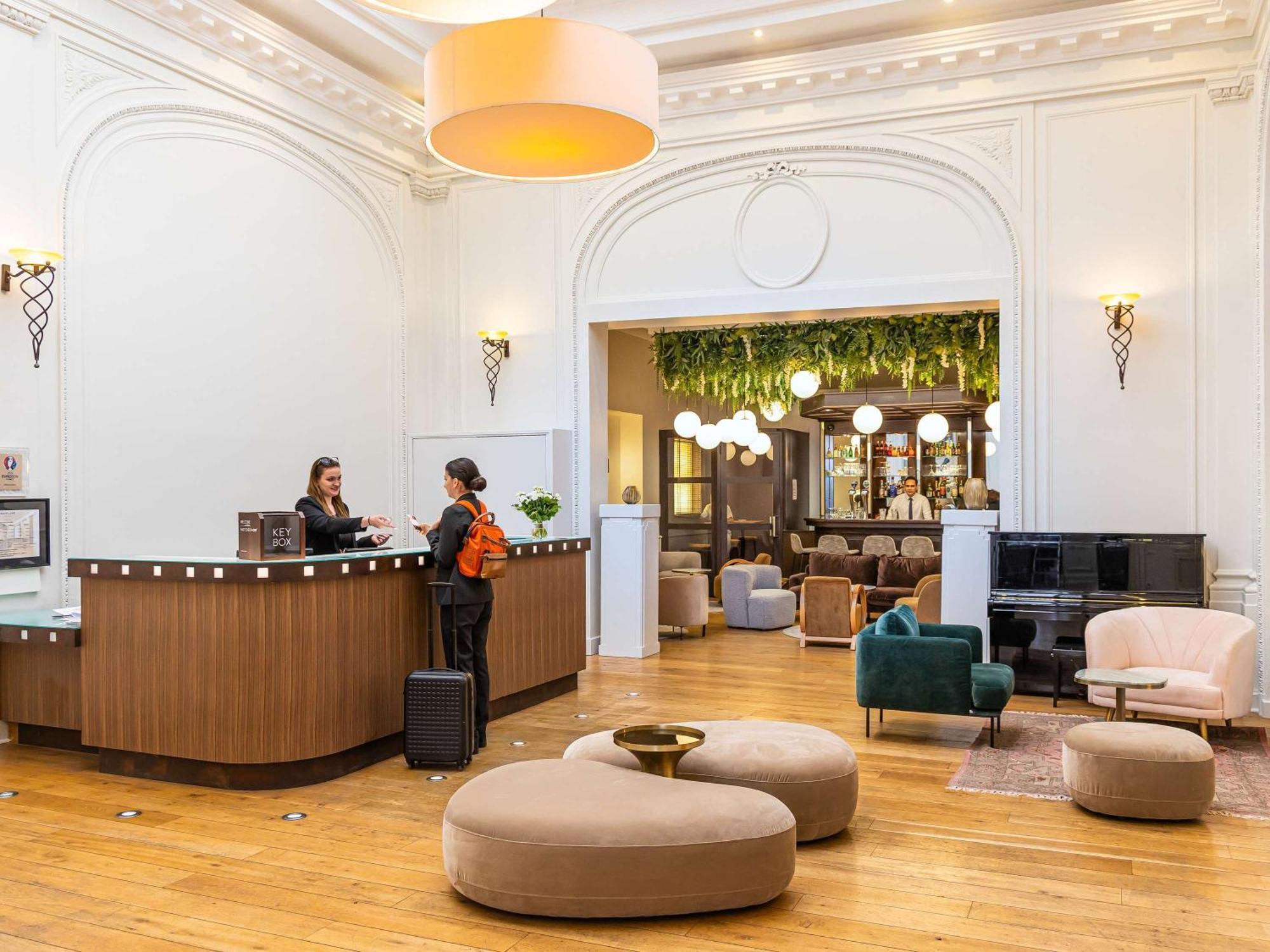 Mercure Lille Roubaix Grand Hotel Eksteriør billede
